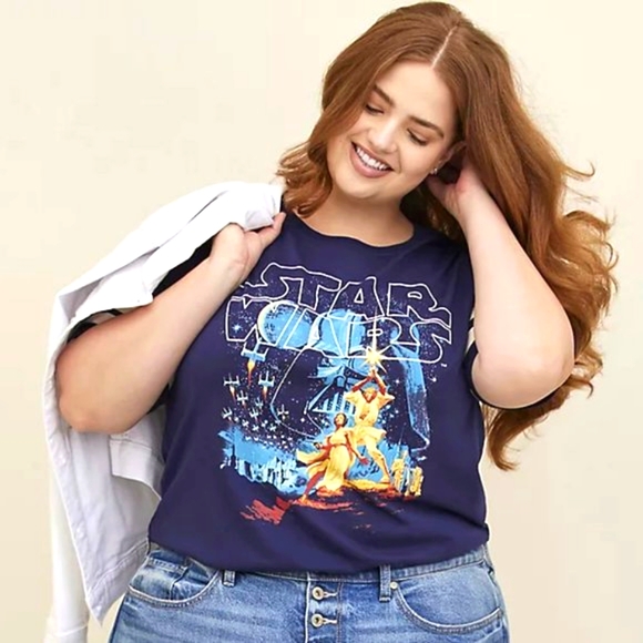 ❤️NWT VINTAGE TORRID STAR WARS - LUKE LEIA MOVIE POSTER FOOTBALL TEE PLUS SIZE - Picture 8 of 12